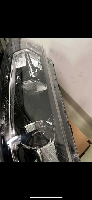 Nissan Qashqai J11 2013-2020 ляв фар Full LED