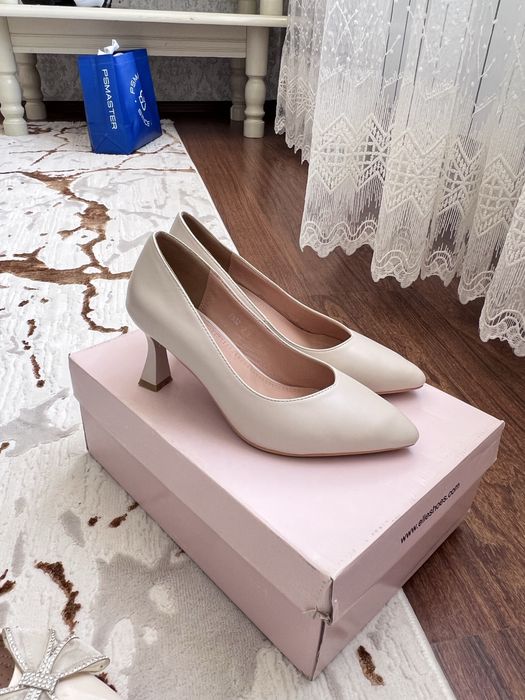 Женские туфли классика