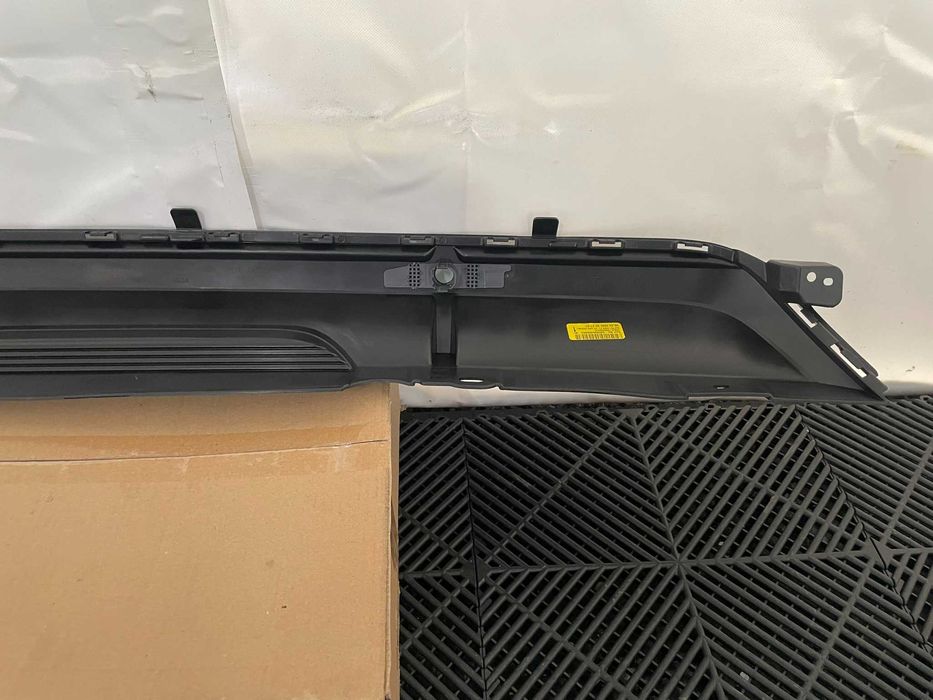Spoiler bara spate Renault Clio 5 E Tech 2023+ nou original Renault