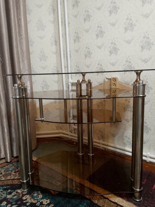 Подставка под телевизор