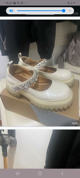 Продам туфли и шлепки разные Турция и Италия