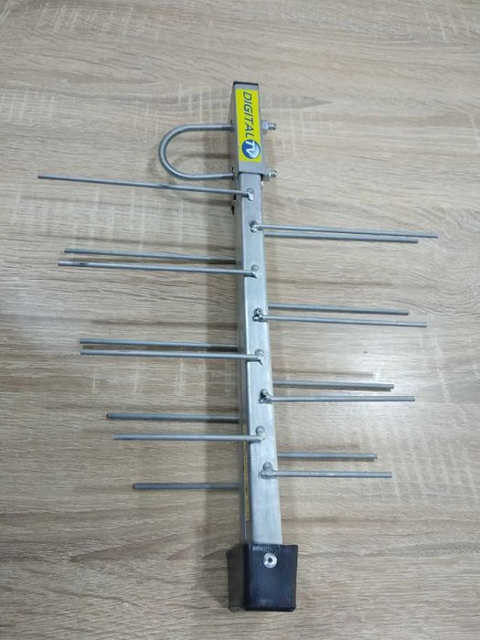 Антенна наружная для приема цифрового телевидения в формате DVB-T2