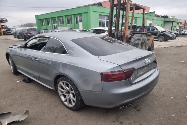 fuzeta bascula etrier calaret Planetara stanga dreapta alternator electromotor compresor ac Audi A5 Motor 2.0TDI 170 CP CAHA  A4 B8 Dezmembrez Dezmembrari Piese Q7 bug 3.0 touareg bks fata spate