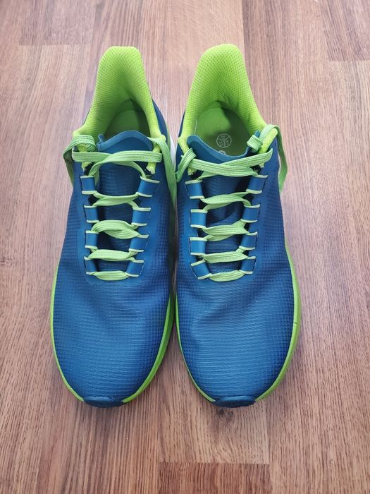 Adidasi Crivit Yelofly.