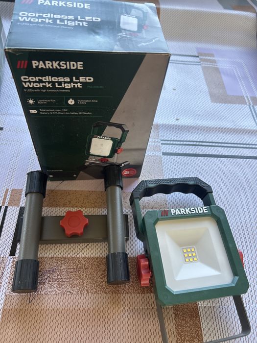 Работна лампа parkside
