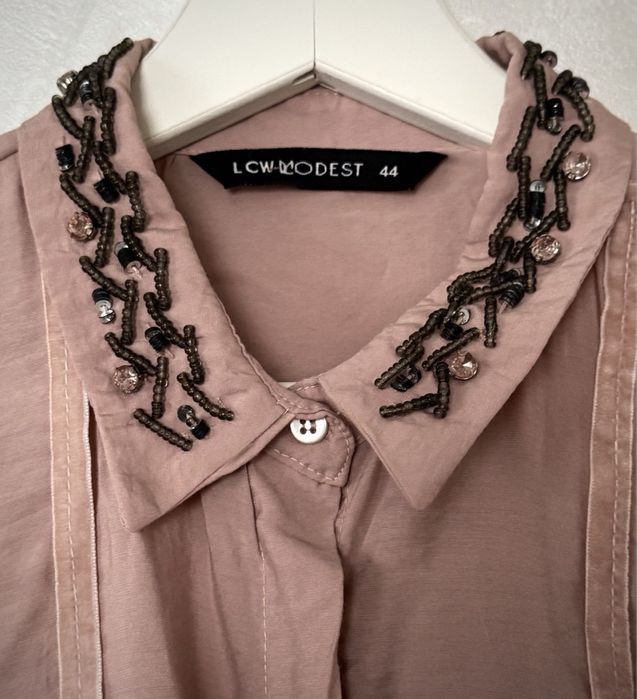 женское платье / рубашка