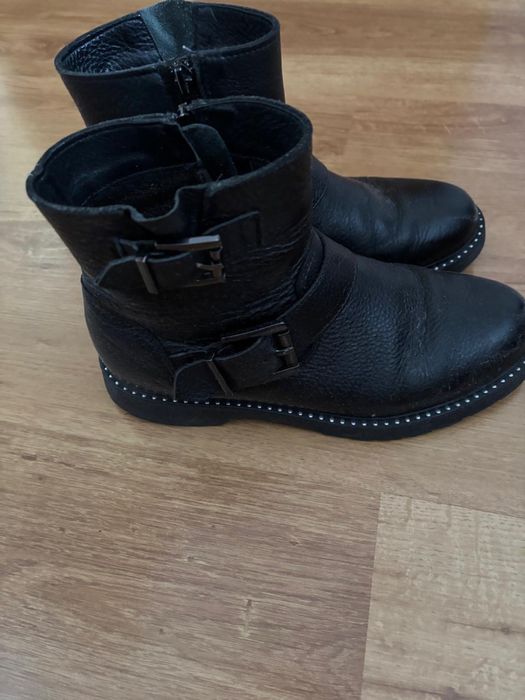 Демисезонная женская