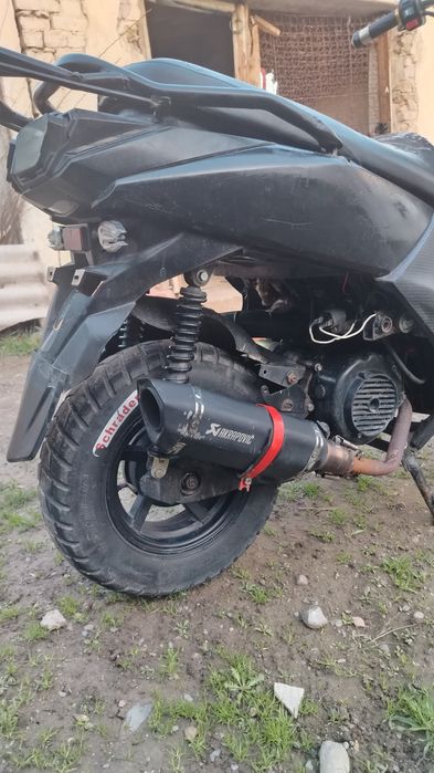 Продаётся Скутер wasat 149 см состаЯние среднее цена  договорна