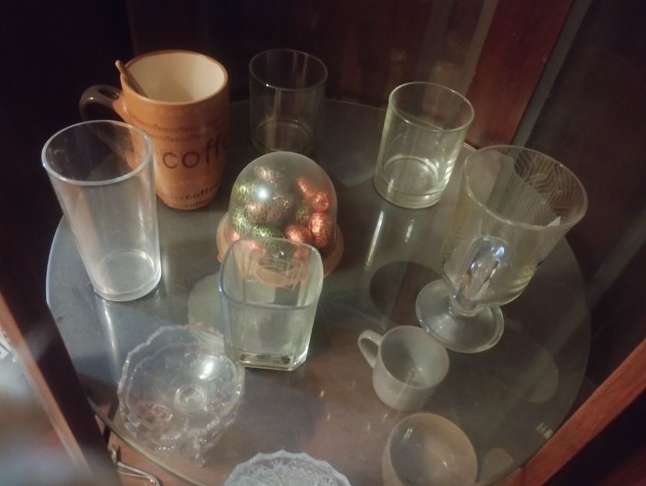 Продаются стаканы бокалы вазы