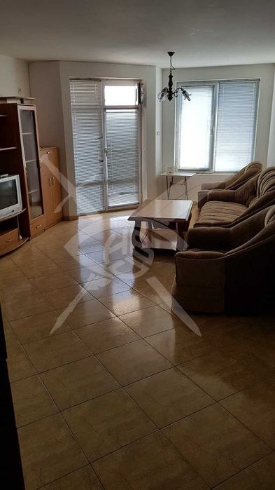 Тристаен апартамент в Несебър 88032