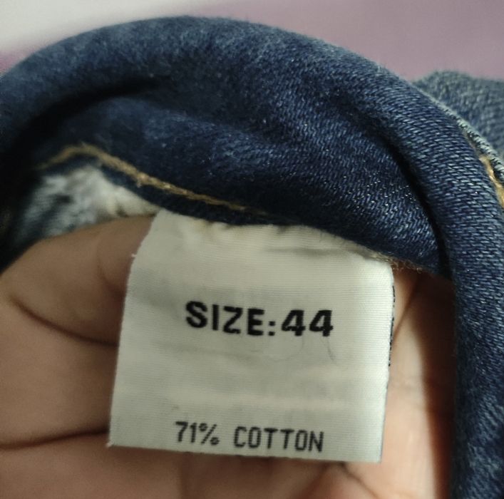 Джинсовая юбка со стразами