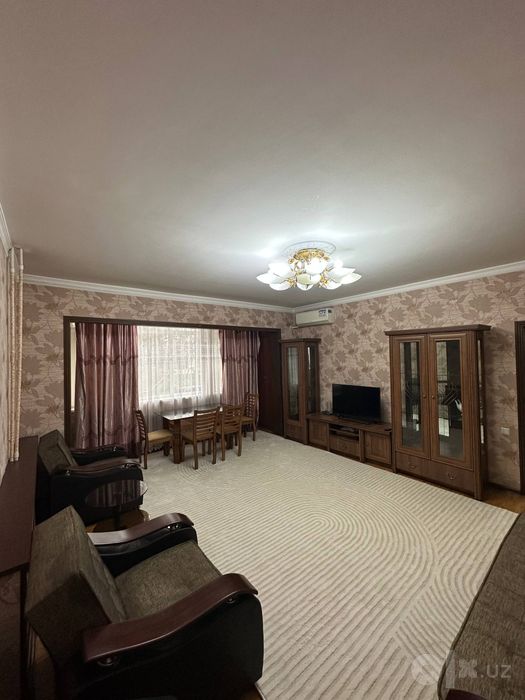 ИПОТЕКА Продаётся 2х комнатная квартира парковка метро Юнусабад Круг