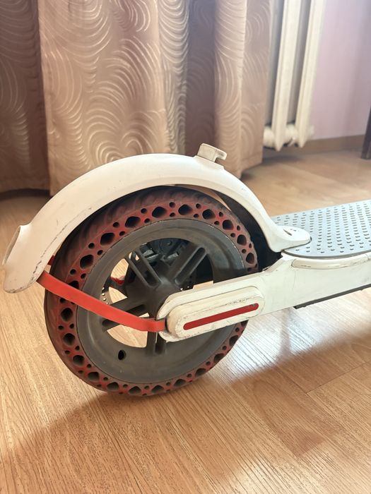 Электросамокат Xiaomi m365 pro