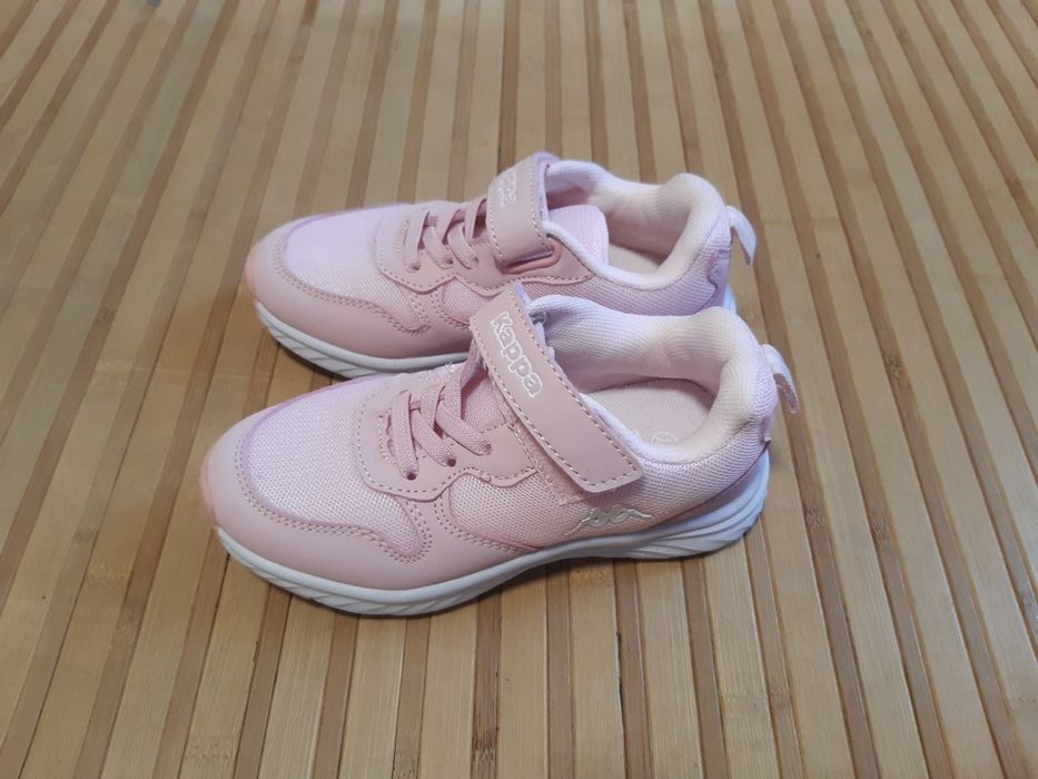 Маратонки за момиче размер 27