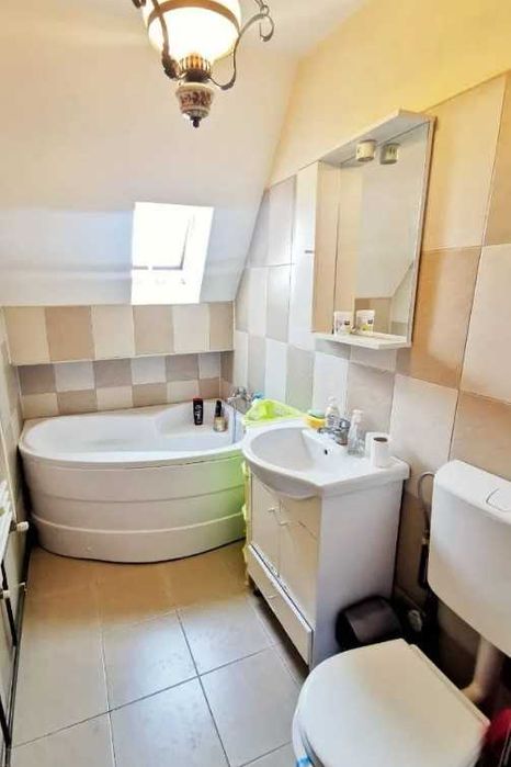 Дава се под наем Двустаен апартамент в Пловдив, Старият град - 65 кв.м за 234.6 € - Снимка #2