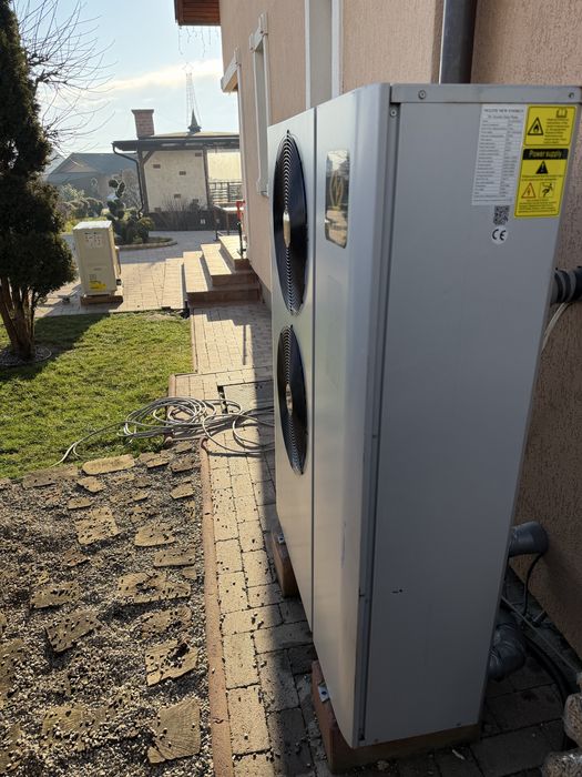 Pompa de caldura 12kw Nulite R32  monobloc cu inverter