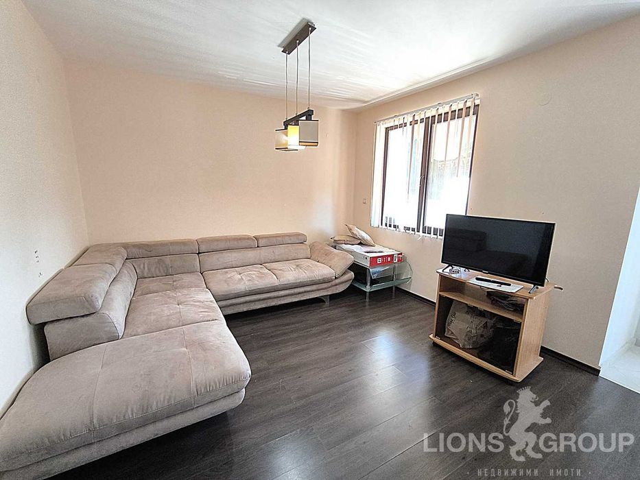 Дава се под наем Тристаен апартамент в Варна, м-т Траката - 98 кв.м за 129990 € - Снимка #1