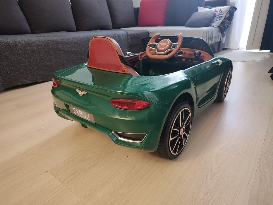 Masinuta electrica copii