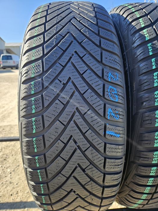 Vând anvelope iarna 215/65/16 215/65r16 VREDESTAIN