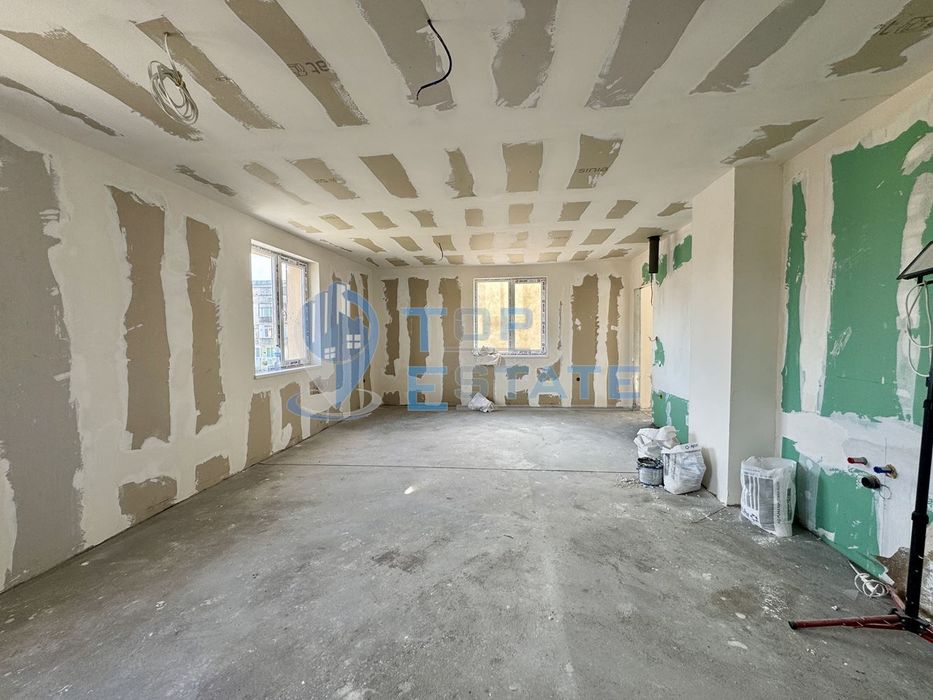 Продава се Тристаен апартамент в Павликени - 97 кв.м за 402 €/кв.м - Снимка #1