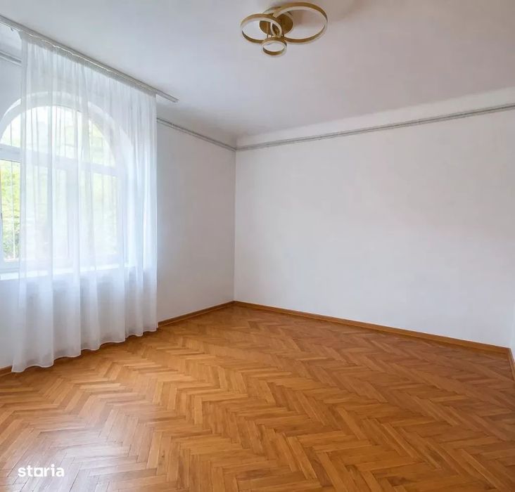 Spatiu Birouri | Unirii | Decebal | 6 Camere | Vila