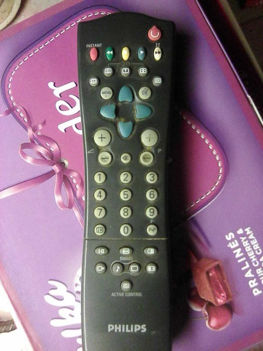 telecomanda sanyo tv tuner dvd si philips tv vcr