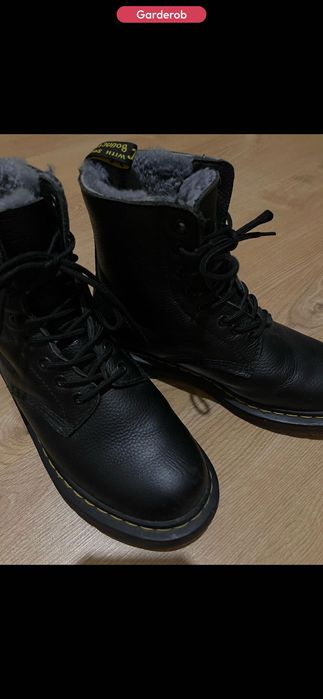 Утепленные ботинки Dr.Martens