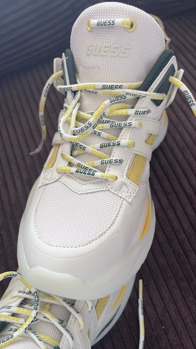 Спортни обувки GUESS