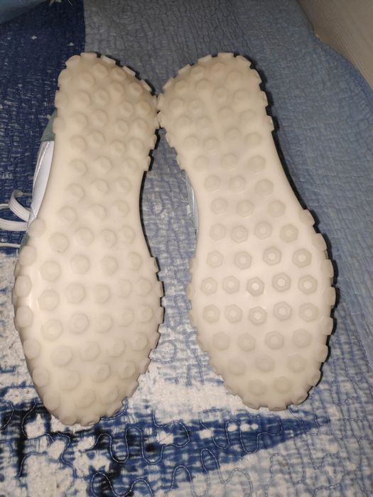 Новые кроссовки из Турции