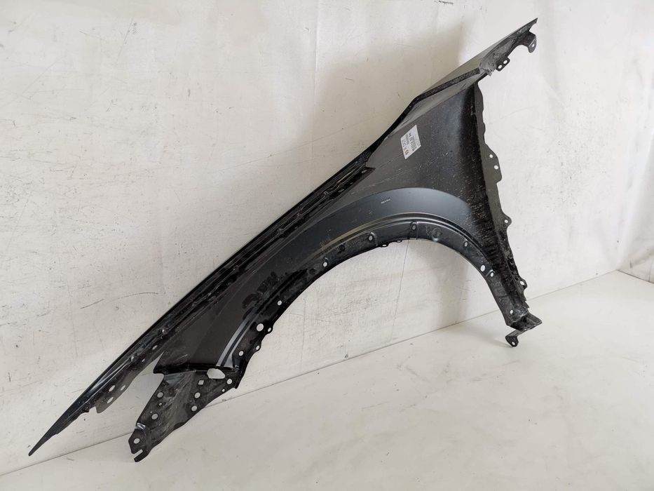 Десен преден калник / Desen preden kalnik Mazda CX-5 1 [в добро състоя