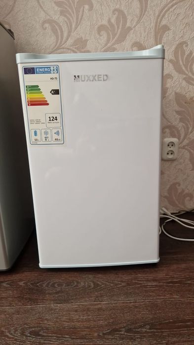 Новый холодильник 53L