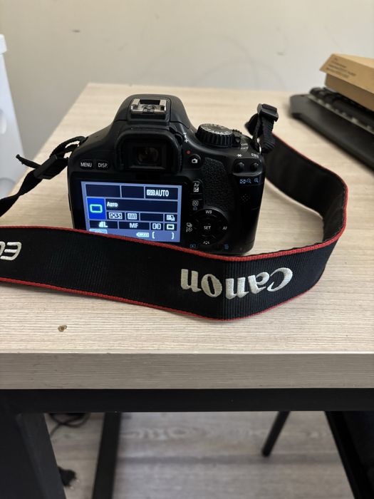 Фотоаппарат Canon EOS550d