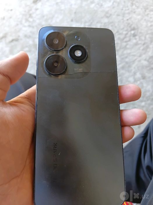 Tecno spark 20 c