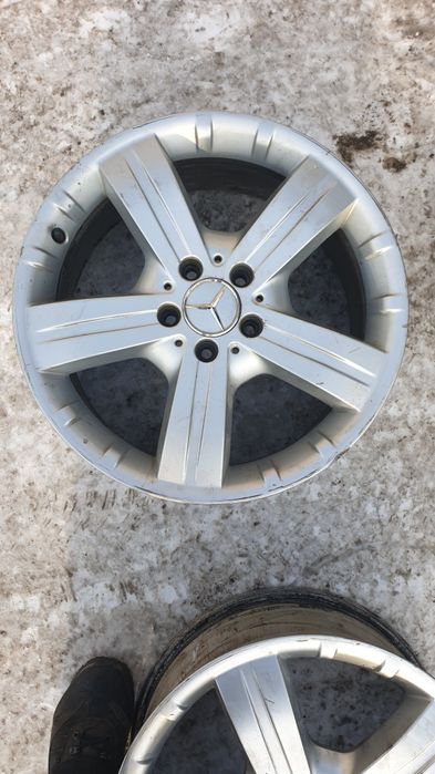 Диски мерседес R 18