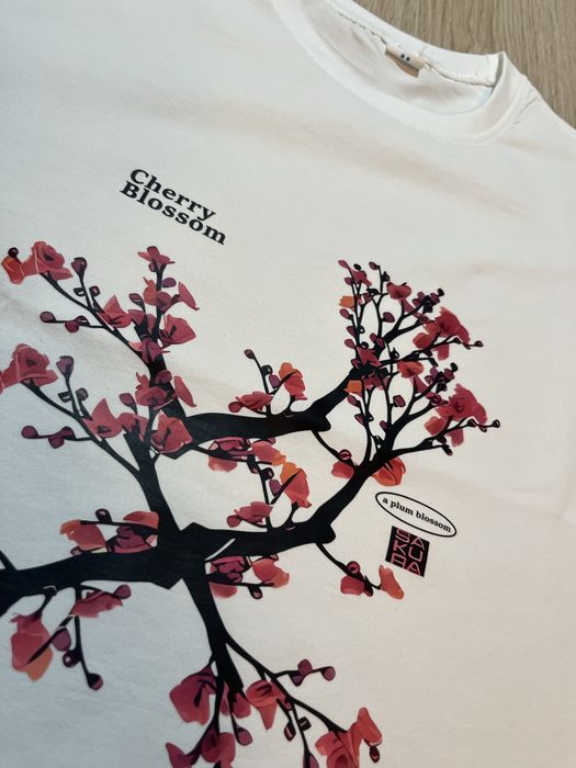 Футболка сакура sakura,с принтом,хороший материал