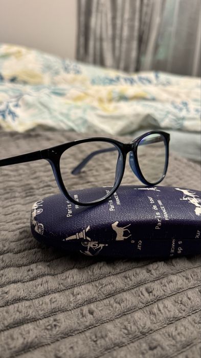 Очила с диоптър +0.75D