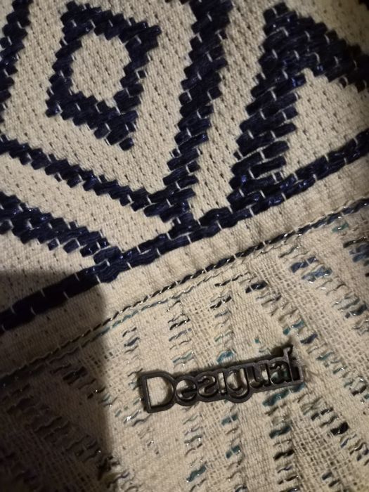 Дамско палто 42 номер desigual