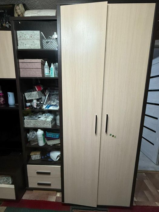 Продам стенку, торг уместен