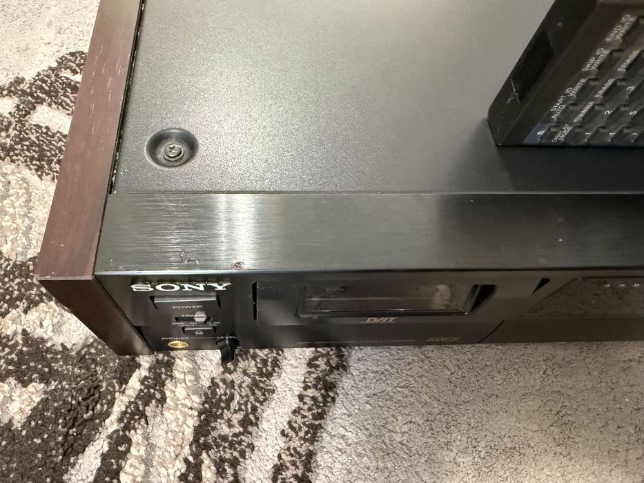 Sony DTC-59ES Качествен DAT