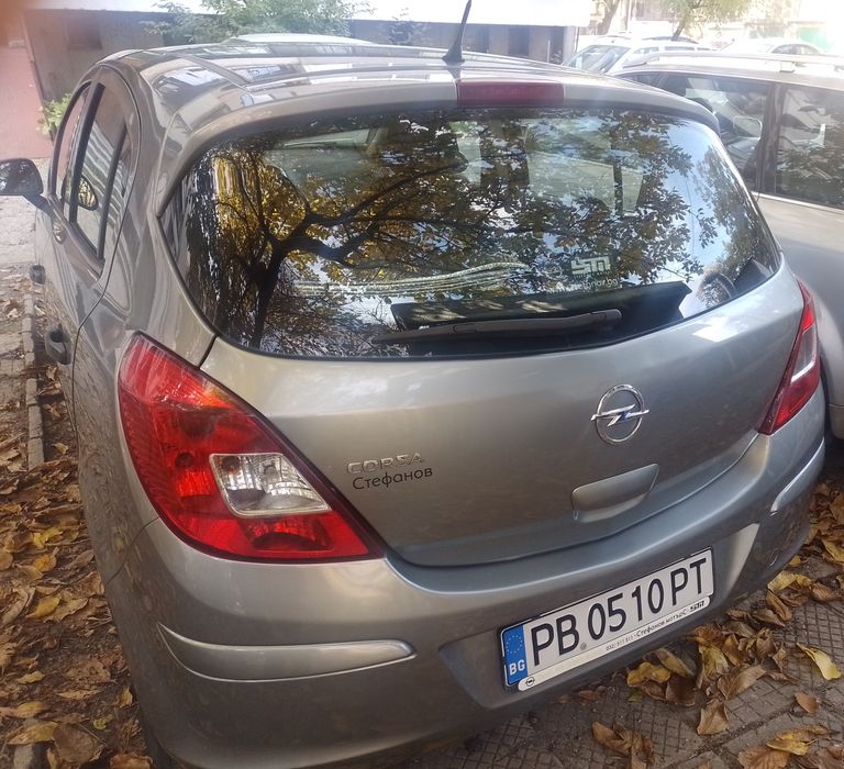 Опел Корса D 2014 г. Първи собственик.