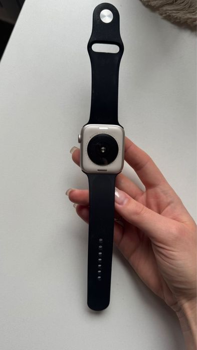 Продам apple watch se 2nd gen 44mm