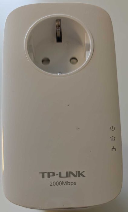 Продавам TP-Link Powerline TL-PA9020P 2 бр.