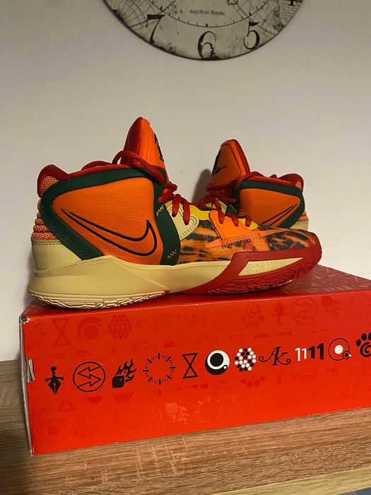 Kyrie 8 Infinity