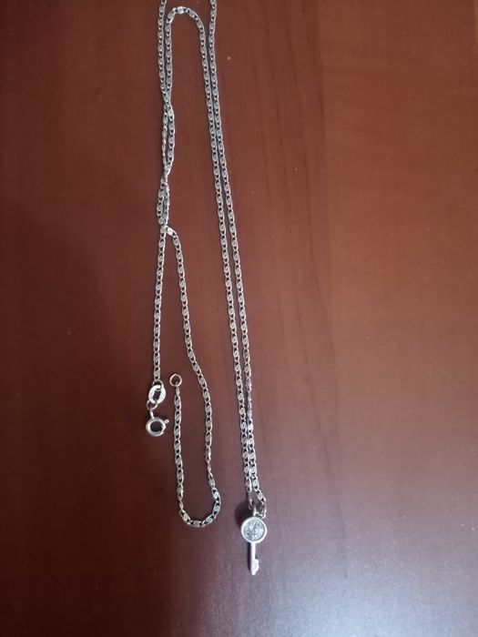 Серебрянная цепочка с кулоном ключик с цирконом50см