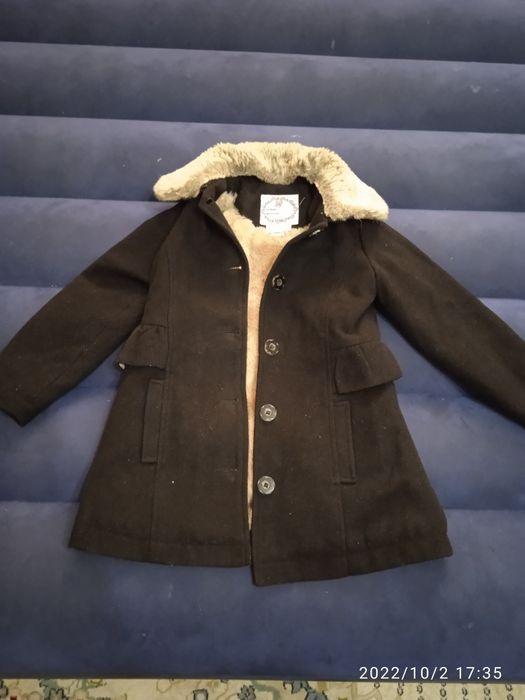 Срочно продам пальто и комбинезон