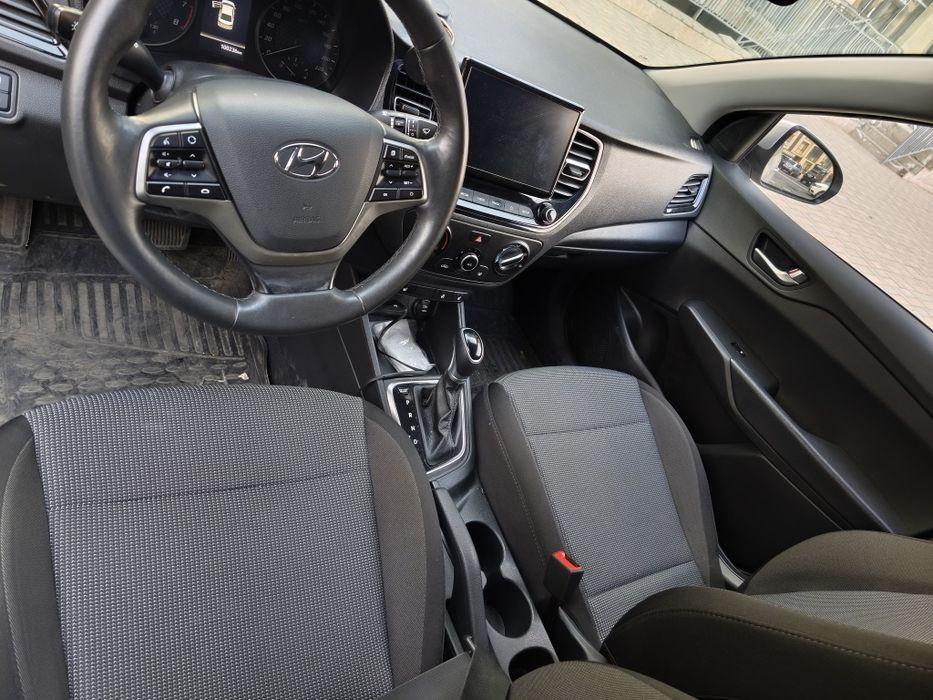 Продам хюндай акцент 2020