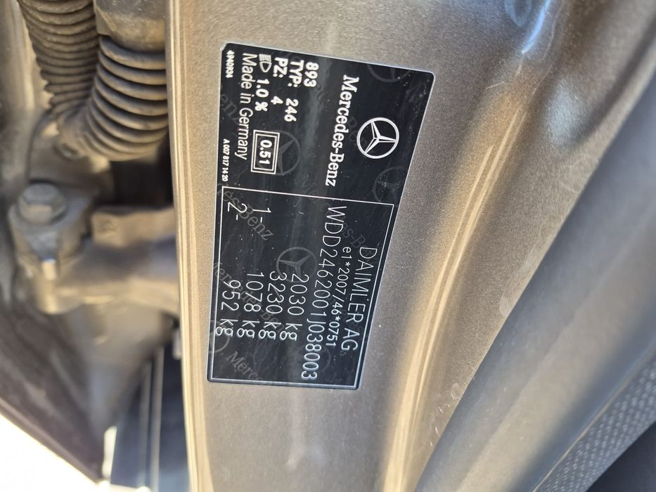 Piese dezmembrez Mercedes B clase 1.8 diesel 2012
