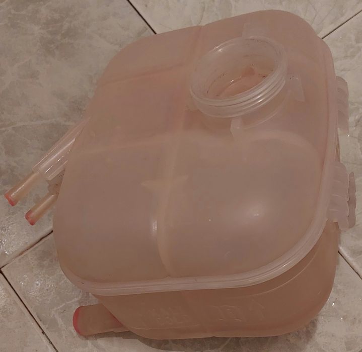 Разширителен съд за Opel Astra H