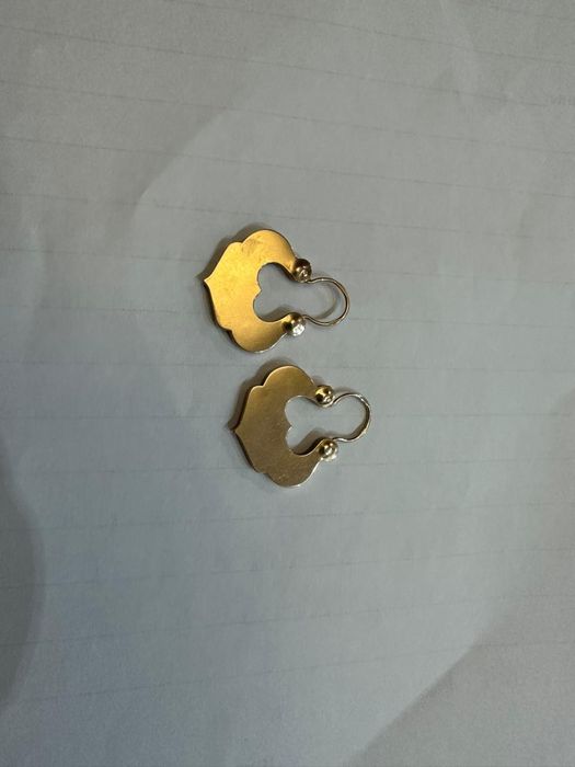 Золотые изделия 585 пробы