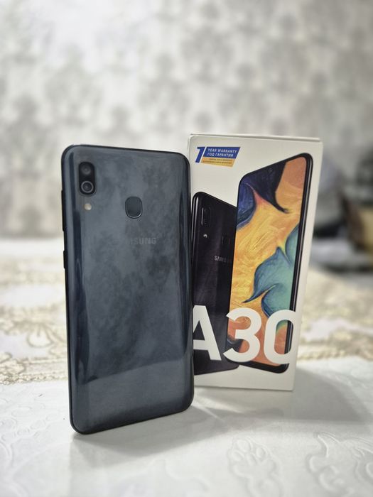 Samsung Galaxy A30